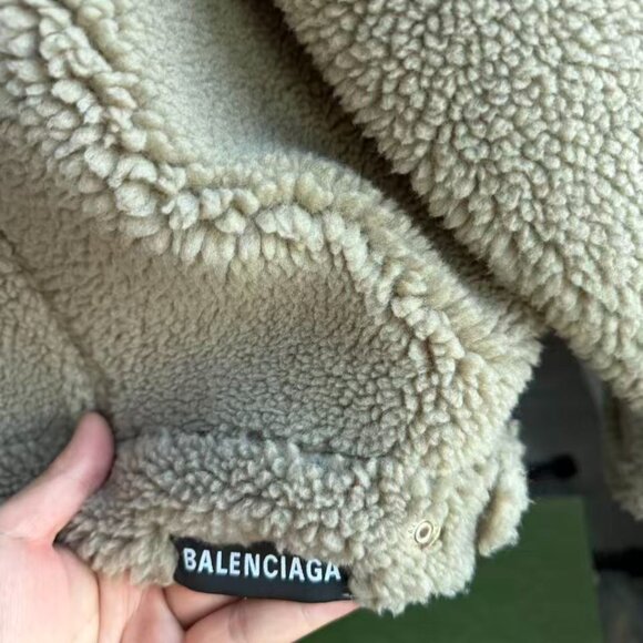 Balenciaga Oversized Fleece Jacket - Brown - Picture 6 of 9
